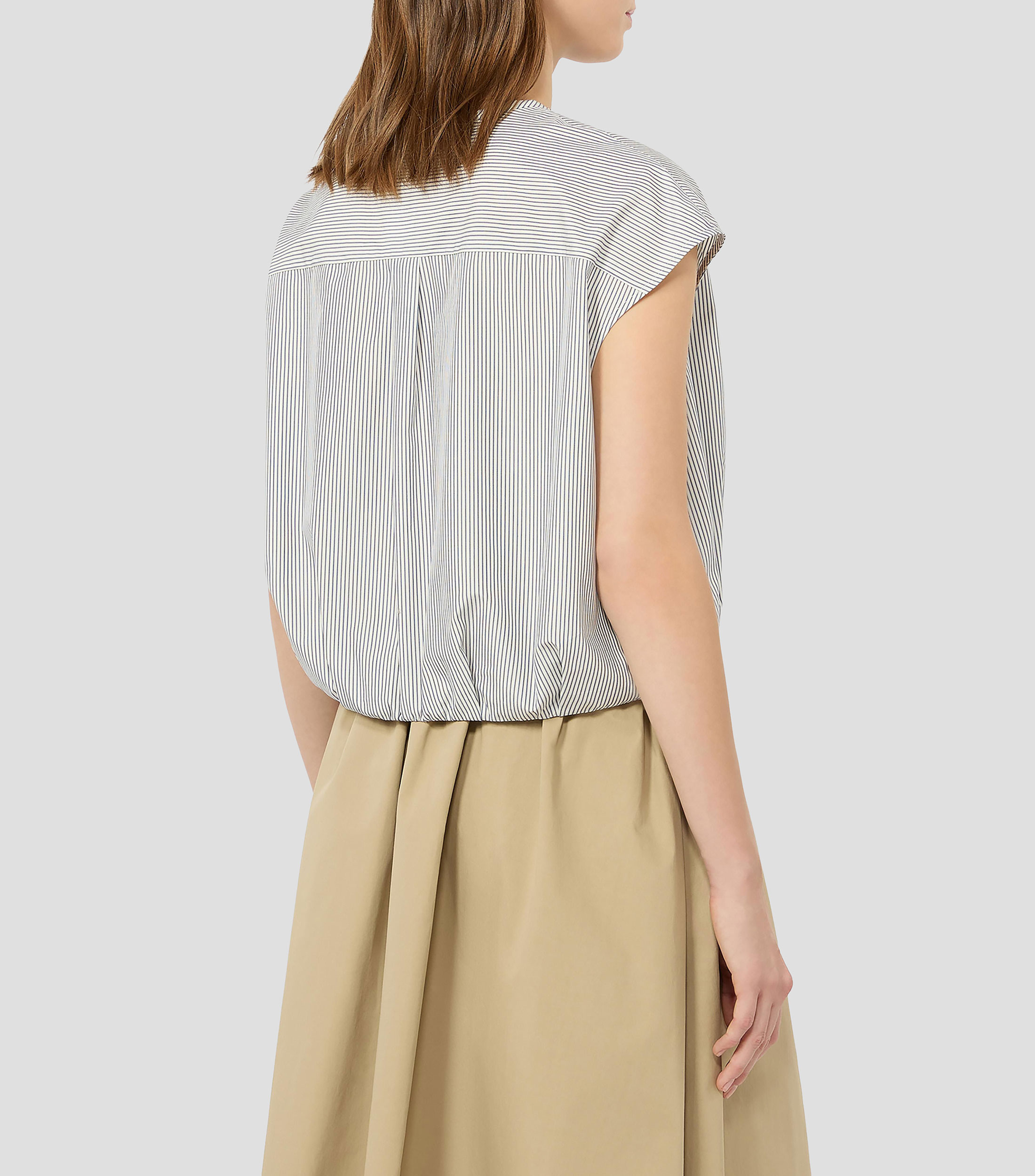 Blusa con líneas sin mangas Mujer